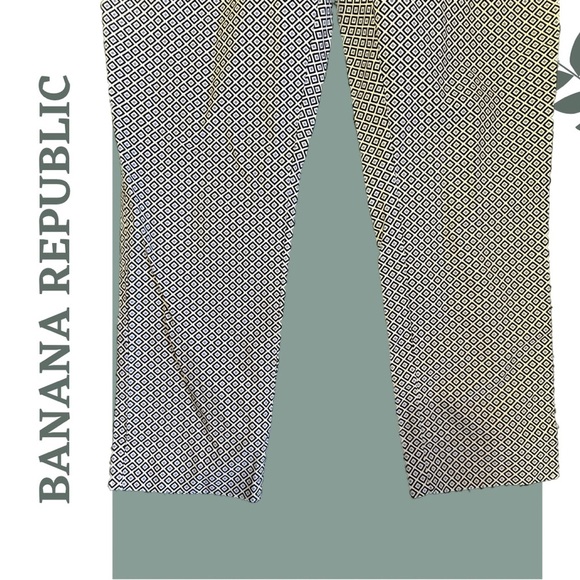 Banana Republic Black, Blue and White Patterned Ankle Pants Front Zip Size 6 - Picture 6 of 9